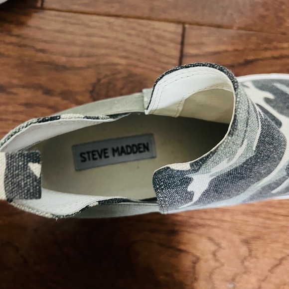 Steve Madden Green and Gray High-Top Sneakers size 8 - Picture 4 of 9